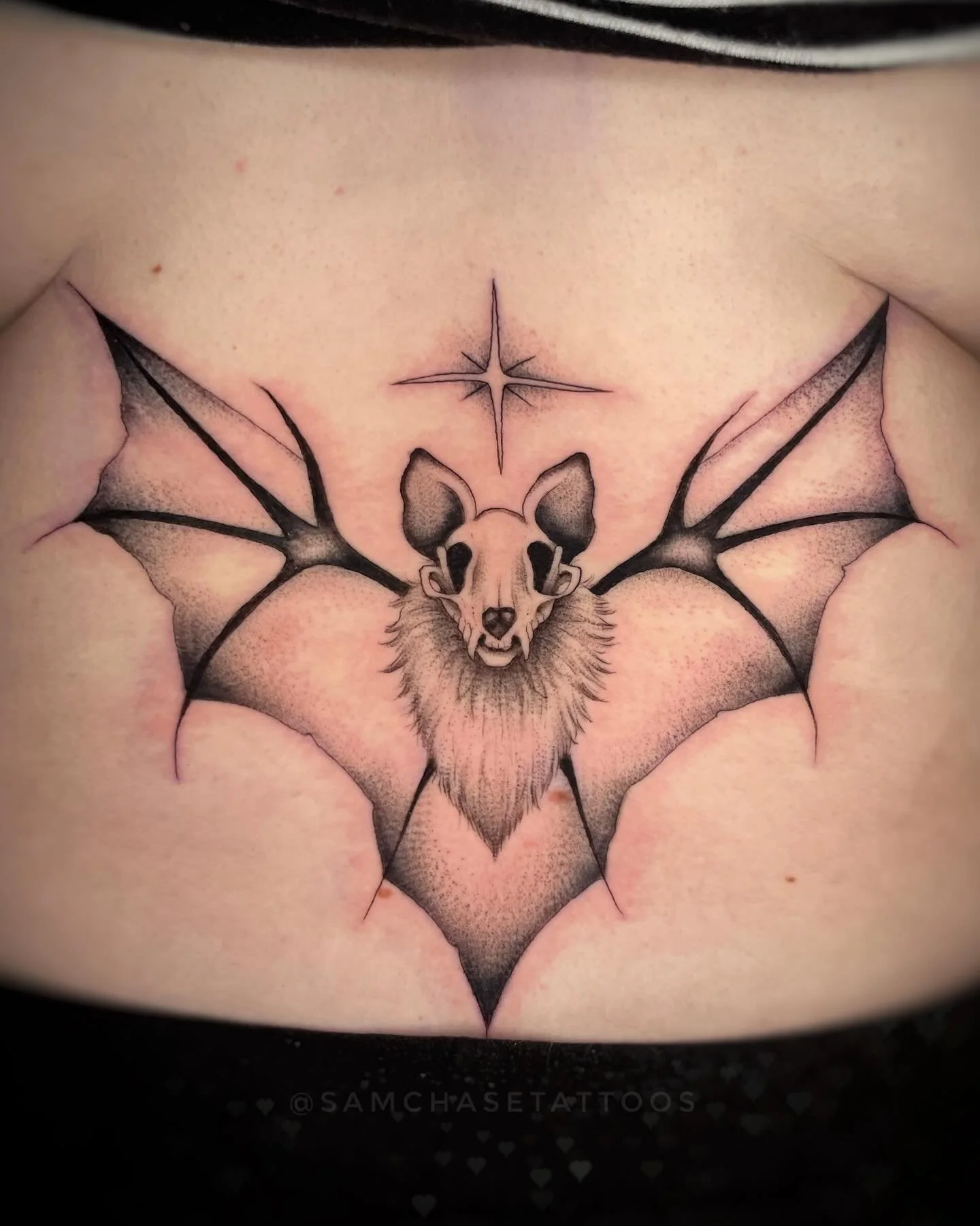 BAT STAMP 🦇🖤 Absolute pleasure bringing this piece to life for this returning client. Also swipe for a sleeve and calf piece all 1-2 years healed! 🐀
.
.
.
#battattoo #goth #finelinetattoo #dotworktattoo #femaletattooartist