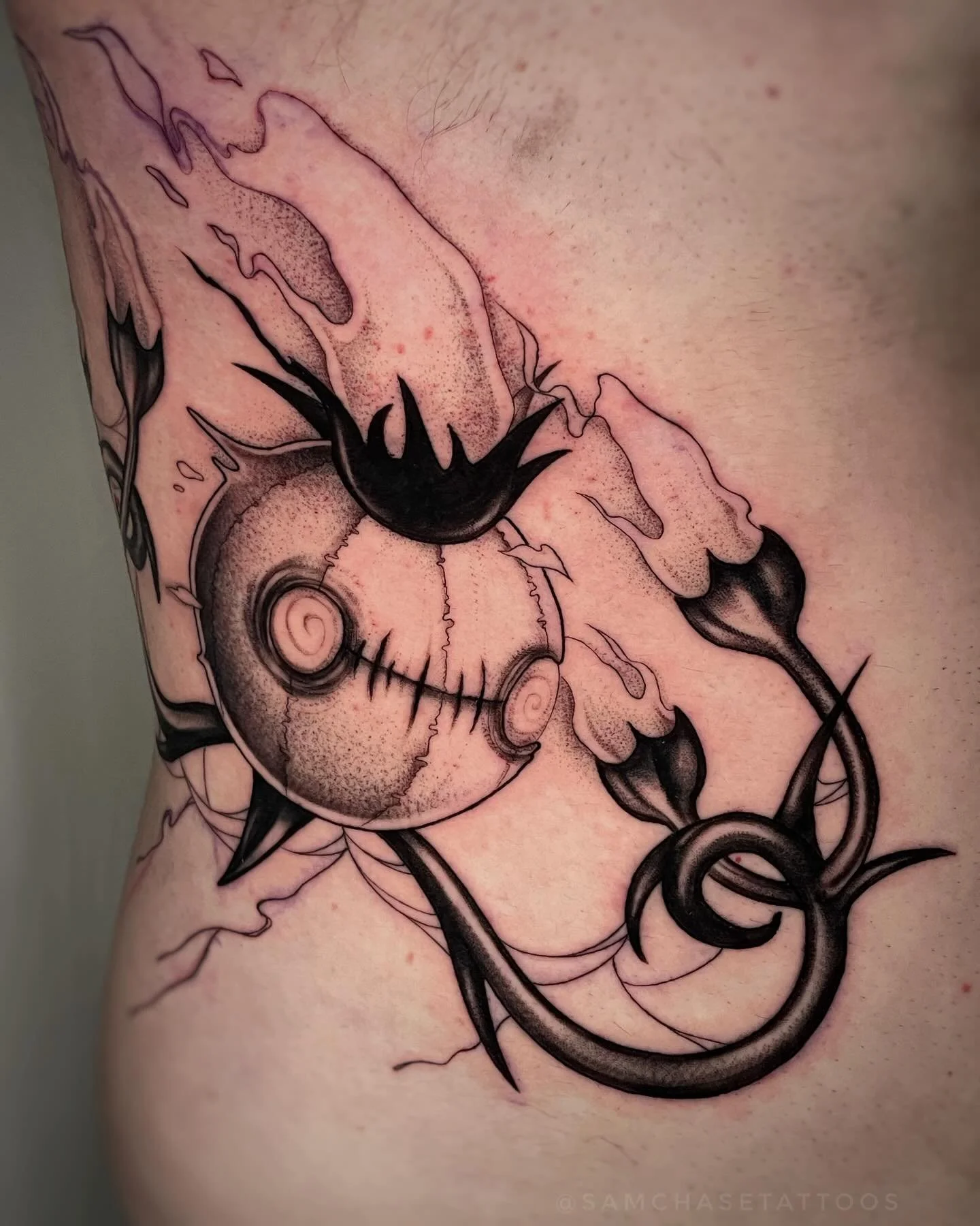 First look at this in-progress, extra spooky, Chandelure for this awesome returning client&rsquo;s ribs! 🖤 We previously did horror versions of the Gengar evolution line on his chest, and now we&rsquo;re continuing the spooky torso with other ghost 