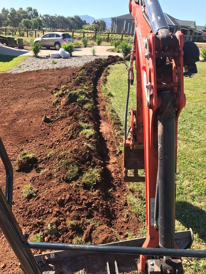 18813648_1955415188078581_4363609353616829335_n (1).jpg