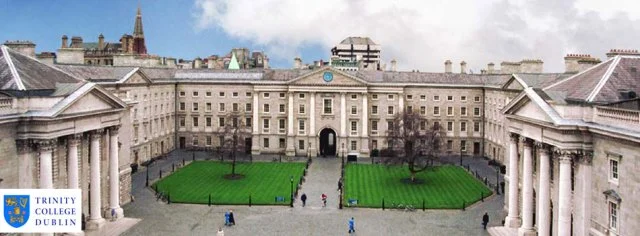 Toàn cảnh ngôi trường Trinity Dublin