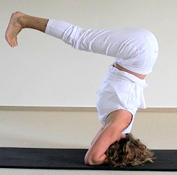 yogaschoolUdanda.jpg