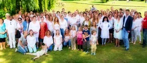 DeYogaschool-jubileum1-300x129.jpg