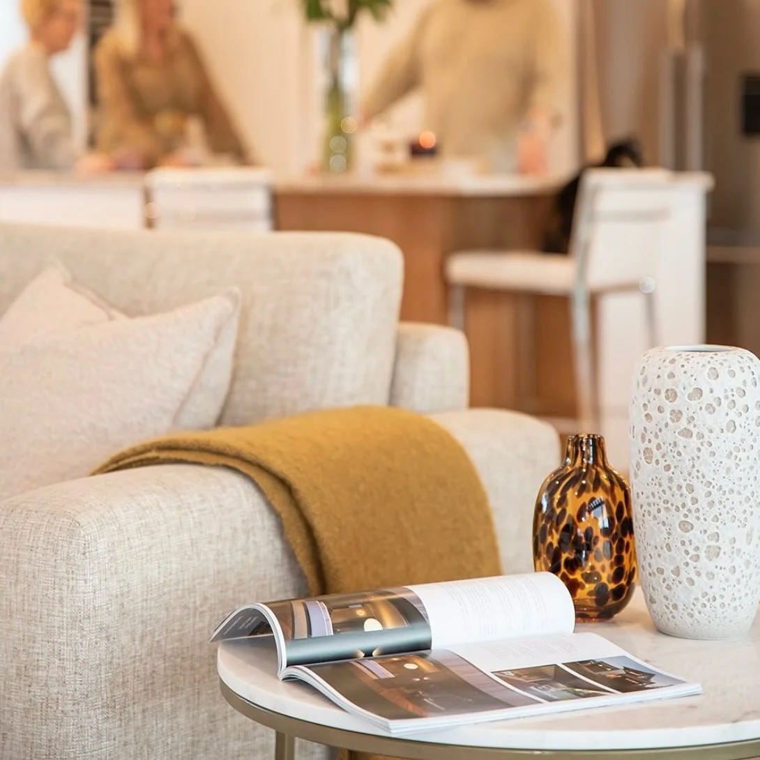 Styling Details #allureicc #angelawynne

#interior #interiordesigner #nzdesigner #nzhomes #interiorstyling #homedetails #nzinteriordesign #design #architect #luxuryinteriors