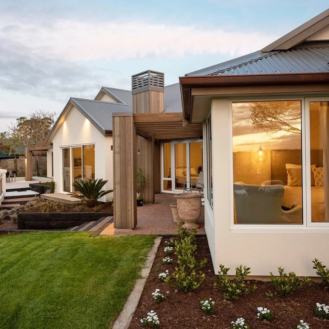 Exterior Work #allureicc 

#exteriordesign #designer #nzhomes #landscapedesign #nzbuild #exteriors #nz #interiordesigner #colour #architectureanddesign #luxuryhomes