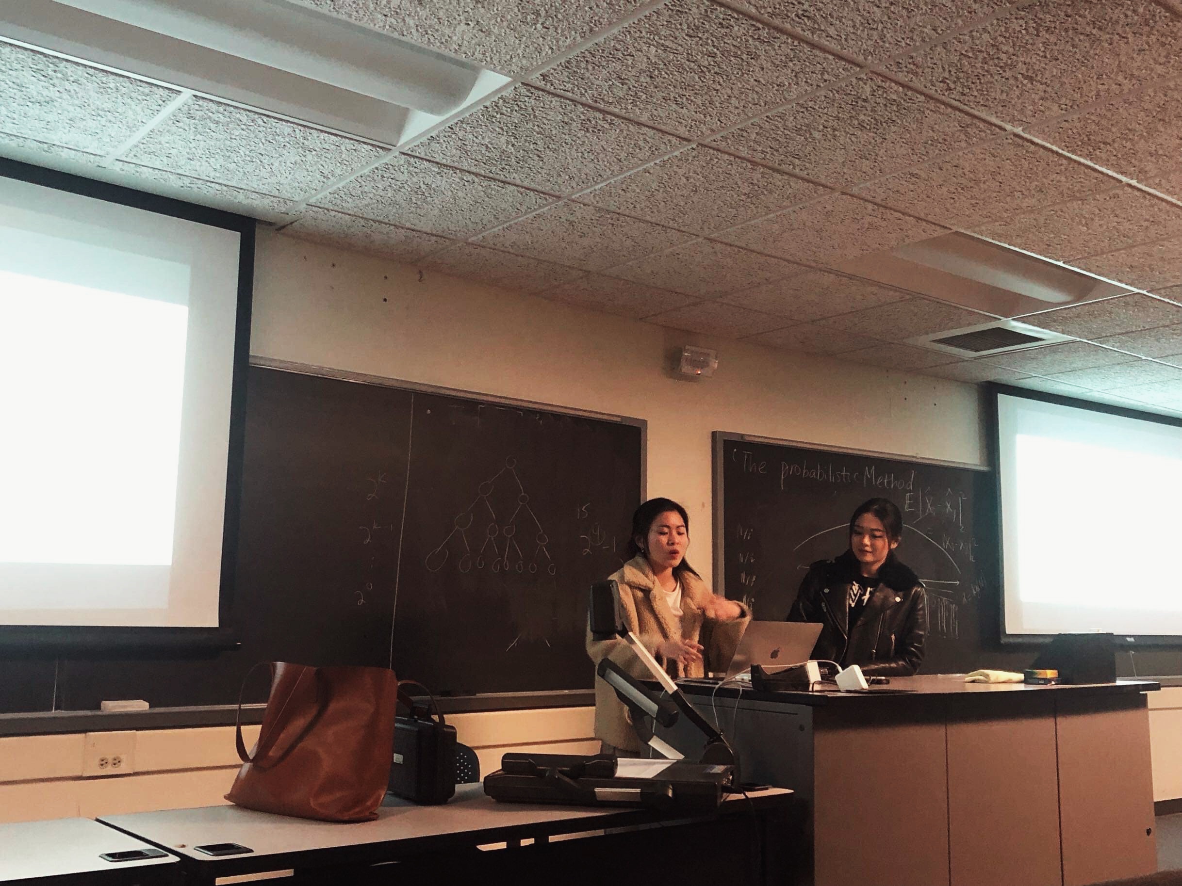 Tina He and I co-instructing “Navigating The Wild” lecture where we talked about the importance of designers understanding business and the differences between working in big tech, startups, agencies, and as freelancers.