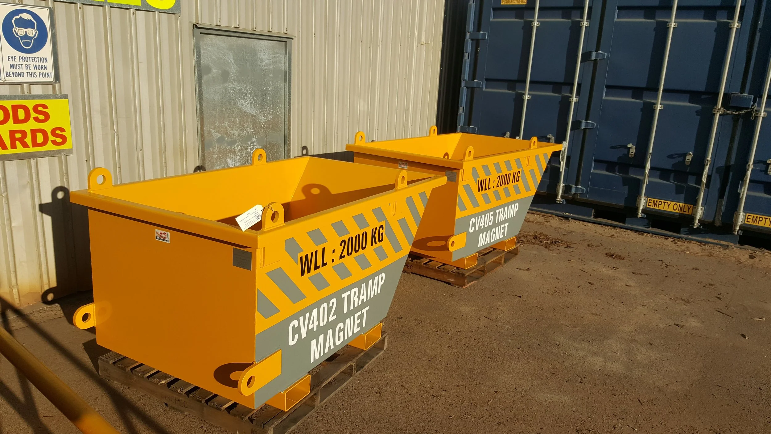Certified Crane Lifting Bins