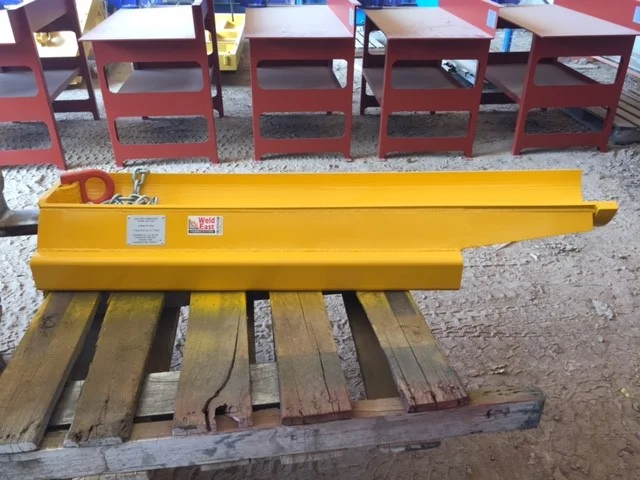 Forklift Attachment Pin-puller