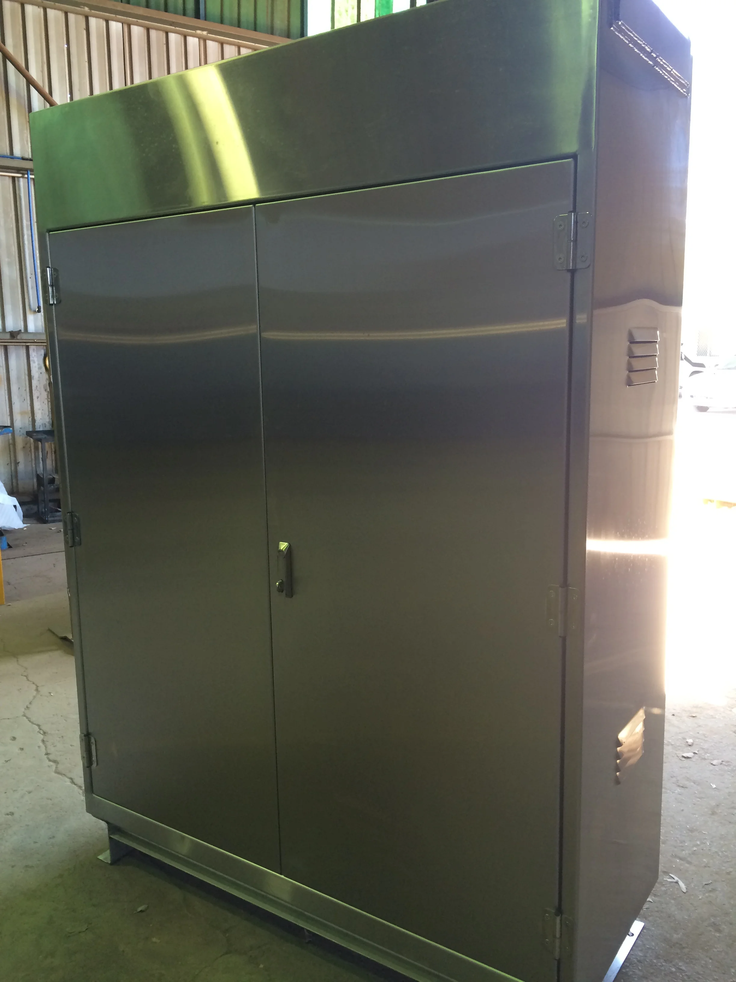 Hydraulic Enclosure c/w Certified Lifting Lugs