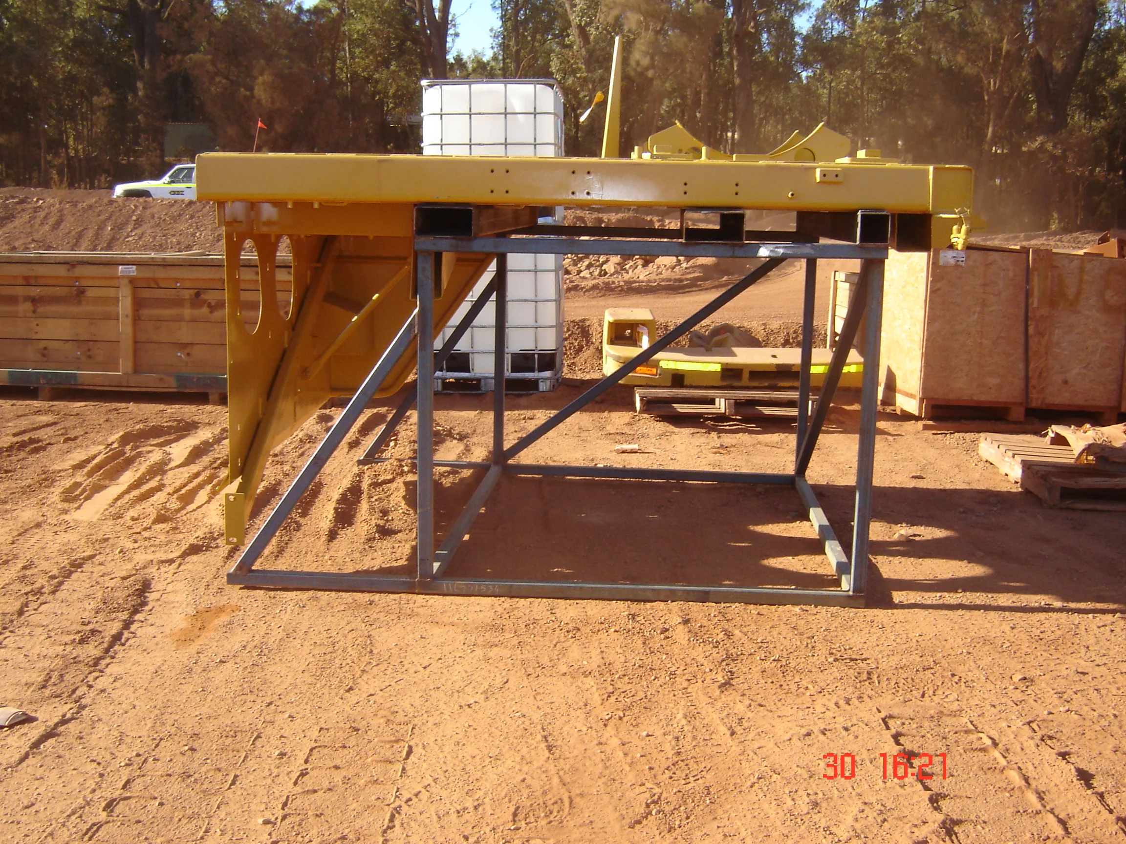 Transport stand (1).JPG