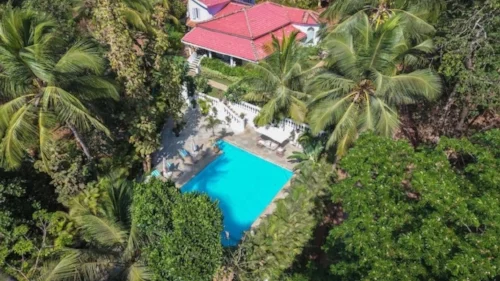 Our beautiful private villa in Goa. Massage, plant based food and daily yoga classes.