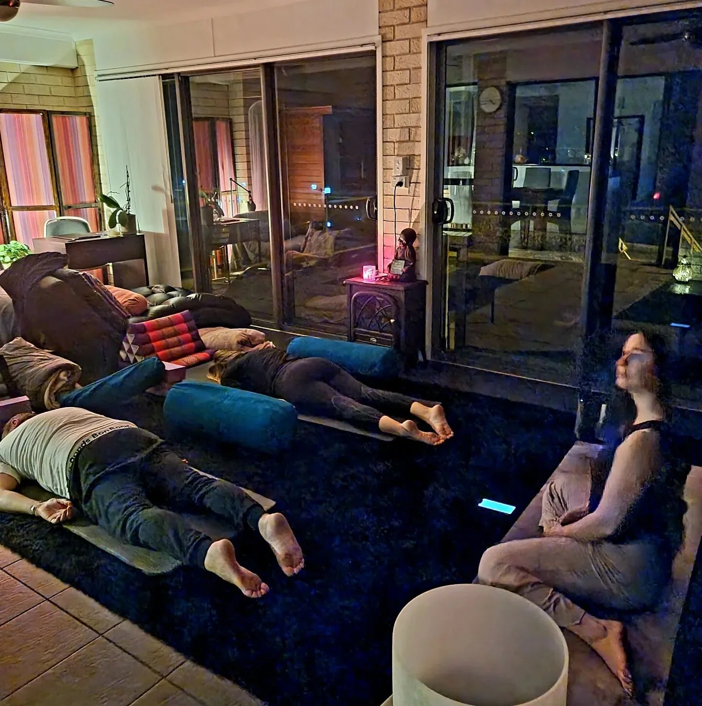 Beautiful restorative yin yoga on retreat tonight for my wonderful guests. Health retreats that balance, energise & heal 🙏#yinyoga #healthretreatsaustralia  #needachange