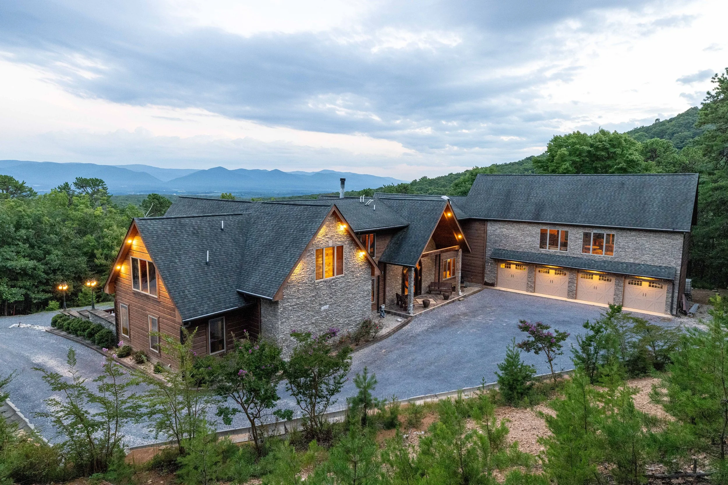 Payton's Peak - Exteriors-1004.jpg