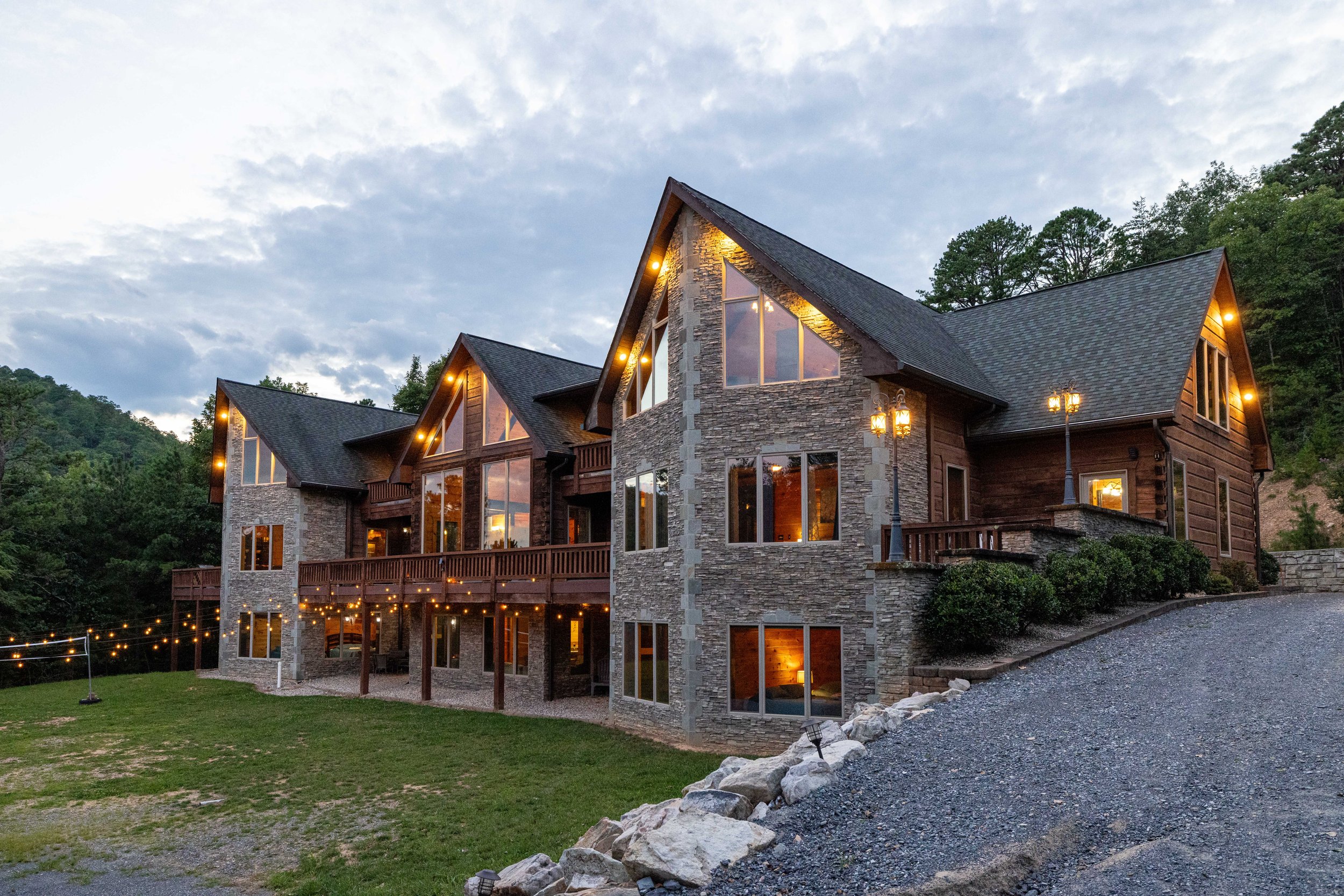Payton's Peak - Exteriors-1055.jpg