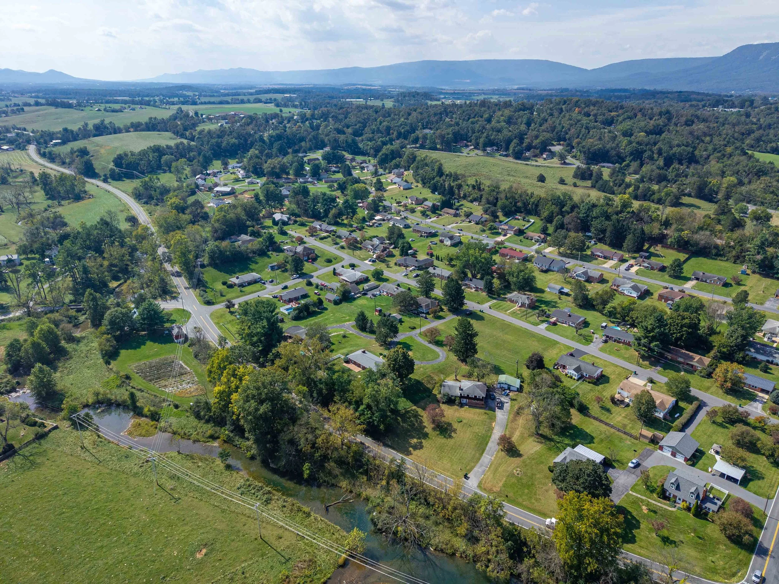1 Hillside Dr-1083.jpg