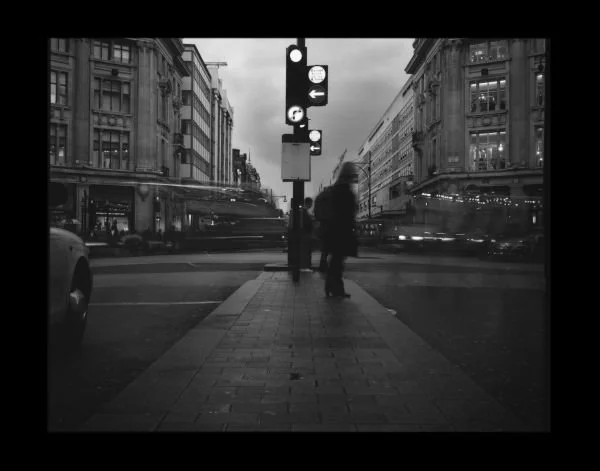 alone-in-the-city-1382897899_b.jpg