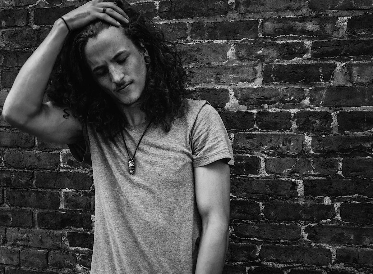 Some might think the brick background cliche, but I believe the texture works really well in this b&w glamour shot of Alex. (Click on photo to enlarge)