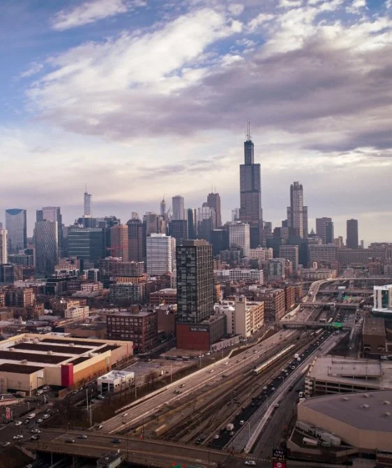 Chicago Skyline City View Chicago Maternity Photographer Sri & Jana