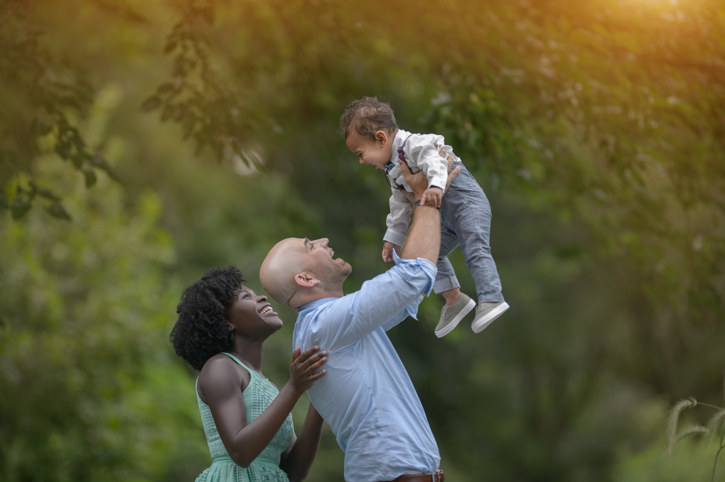 Family photoshoot in Chicago by Sri and Jana Photography