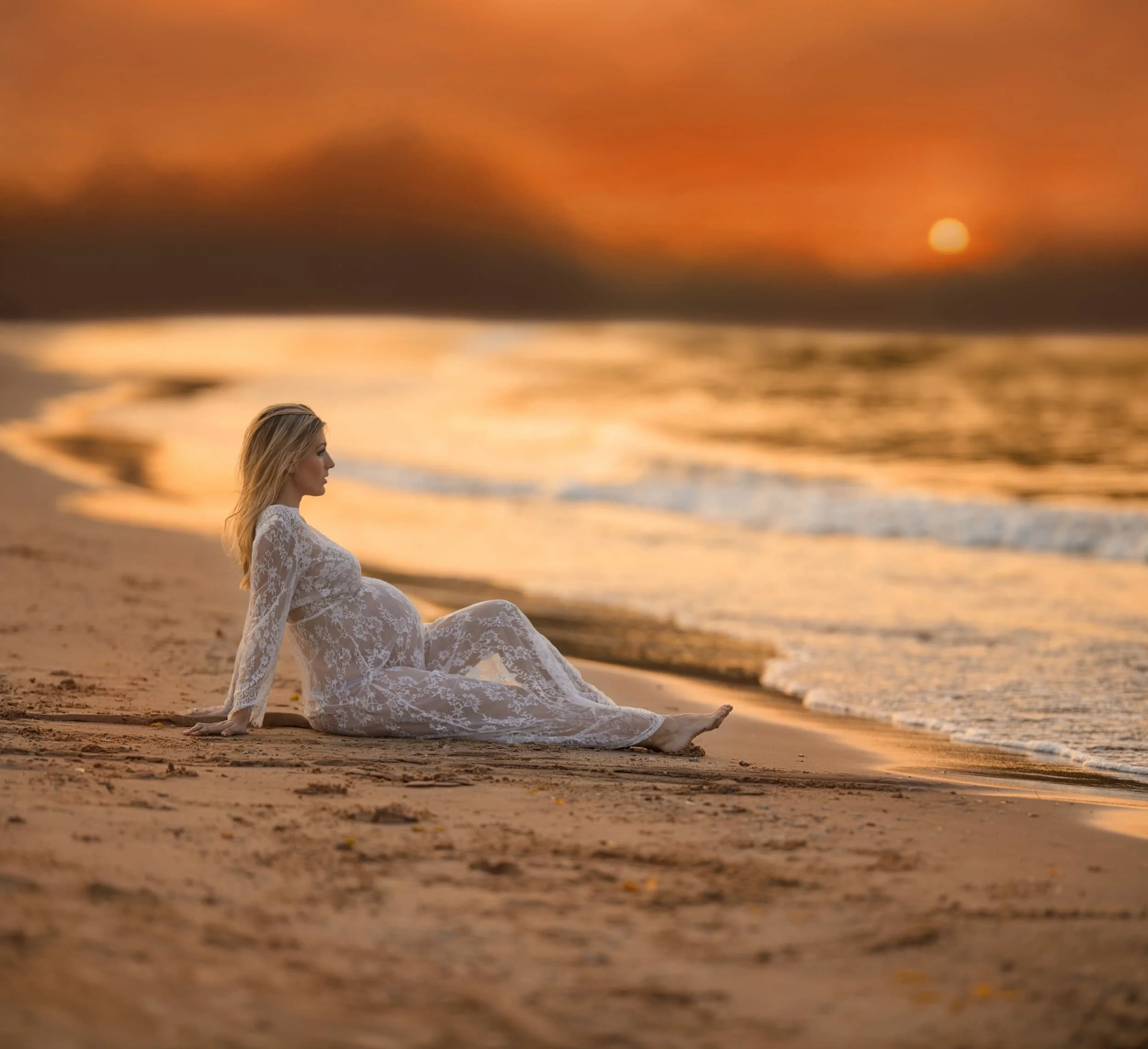 Elegant maternity portrait at golden hour on Lake Michigan beach Chicago by Sri & Jana Photography