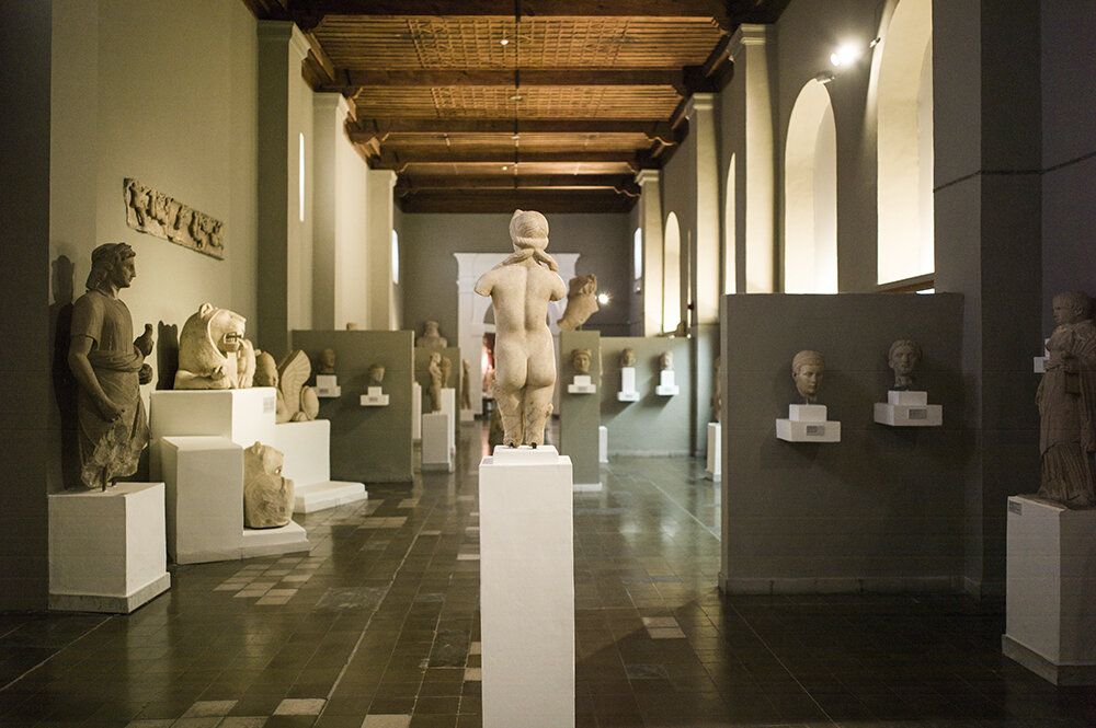 small 50x33cm Museum photo 1.jpg