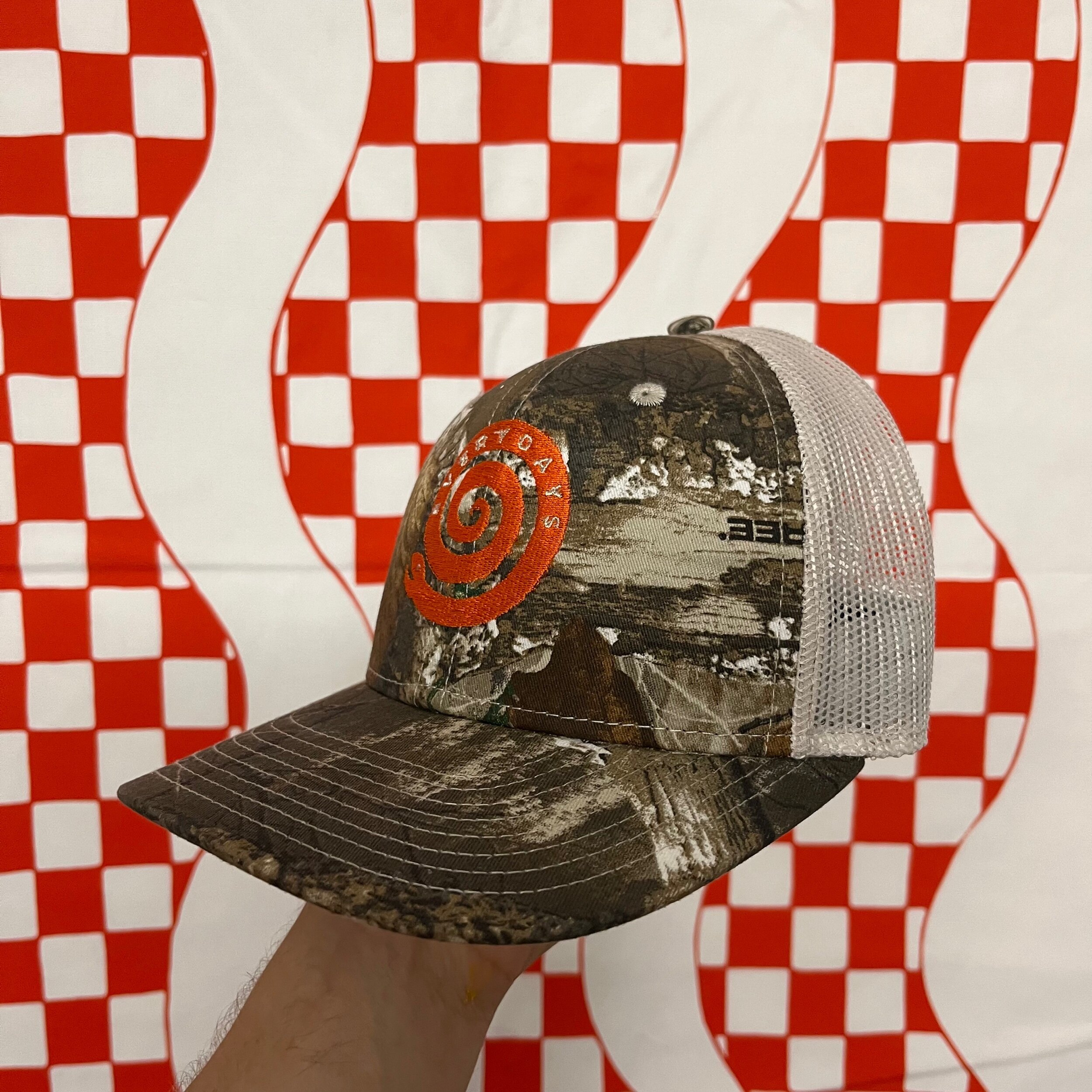 77F2A191-4CE4-4BA0-A144-97AD9FDCB6F5