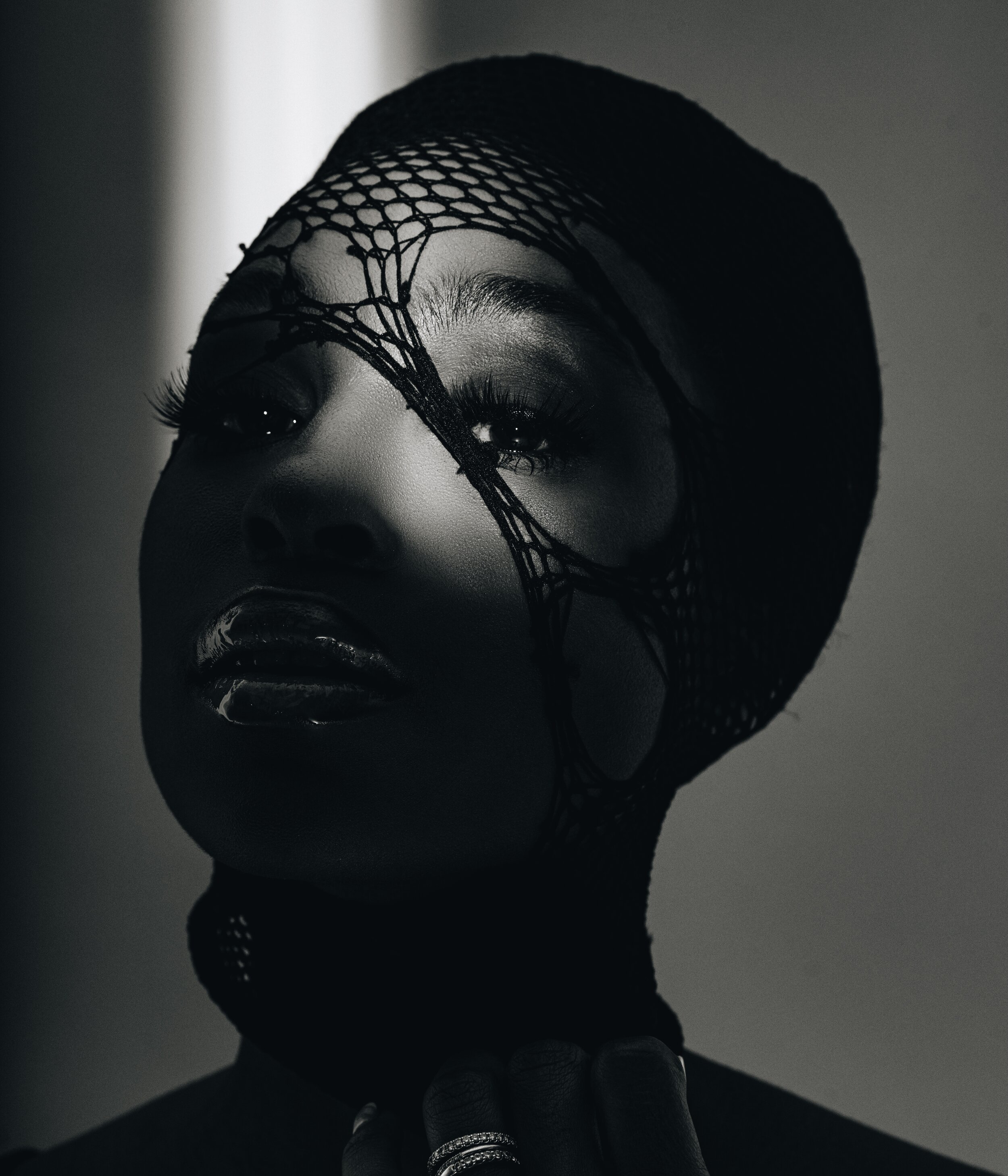 a p p l y i n g . p r e s s u r e