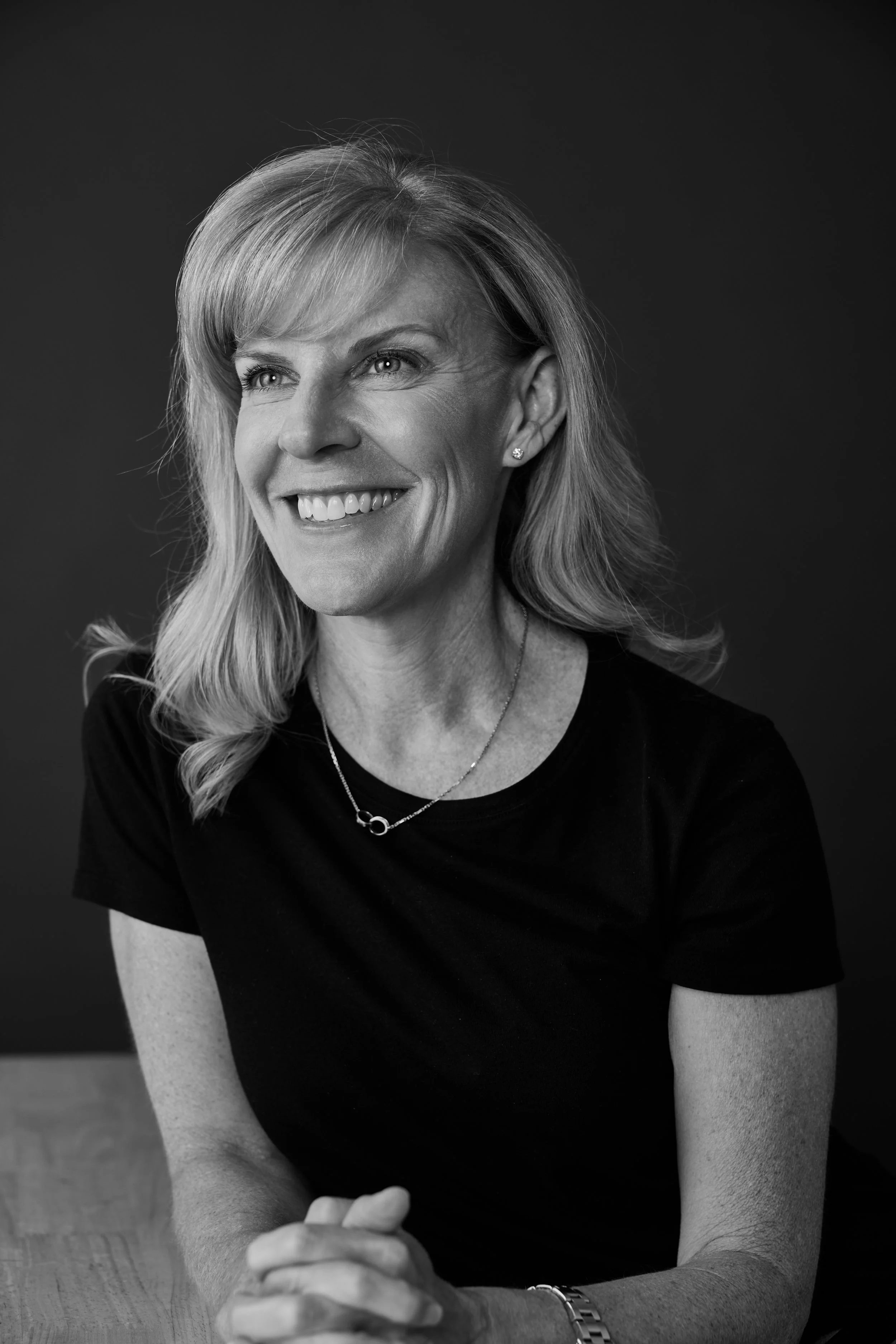 Lindsay AJ Headshots 7.jpg