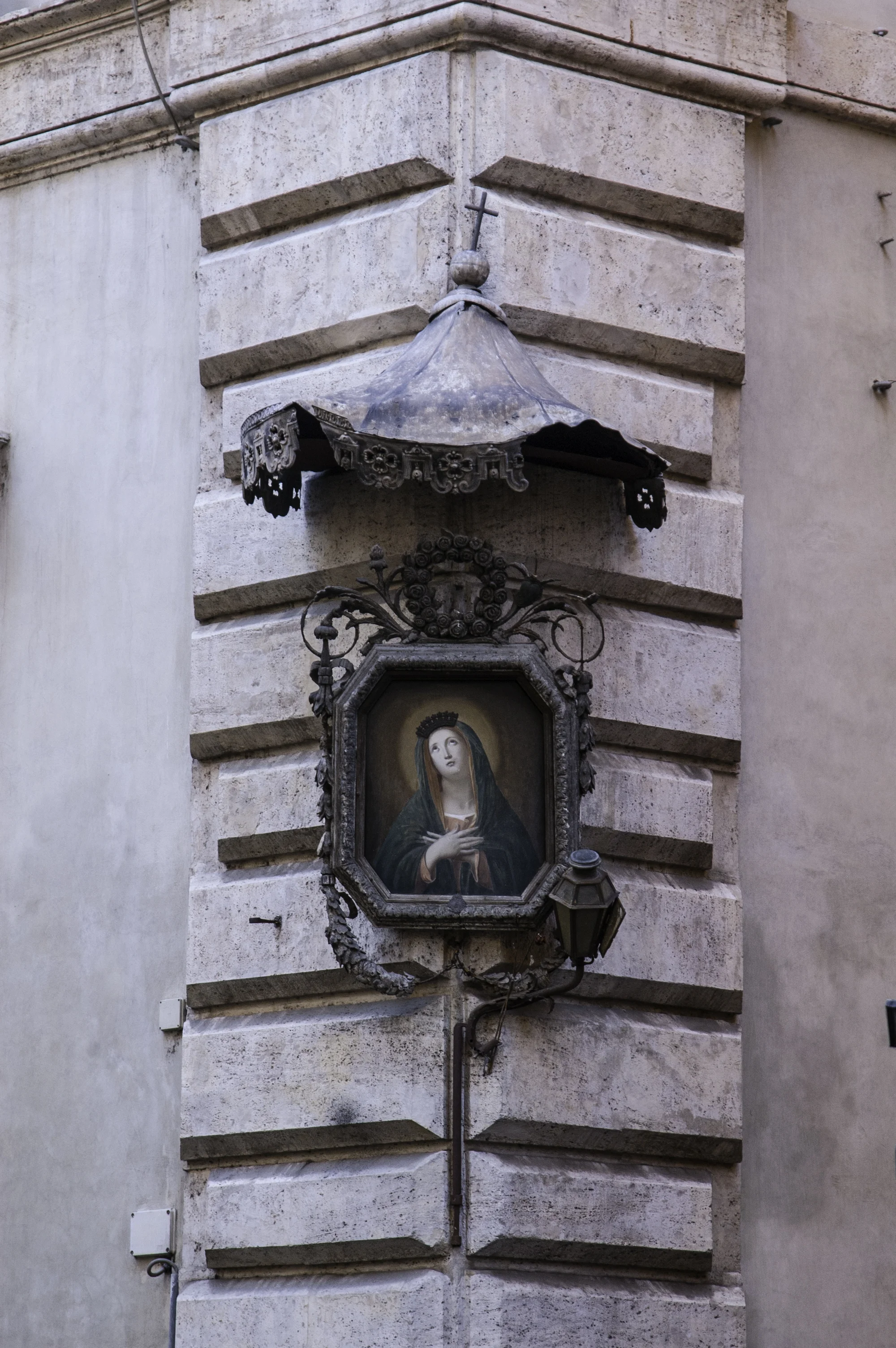 holyshrine.jpg