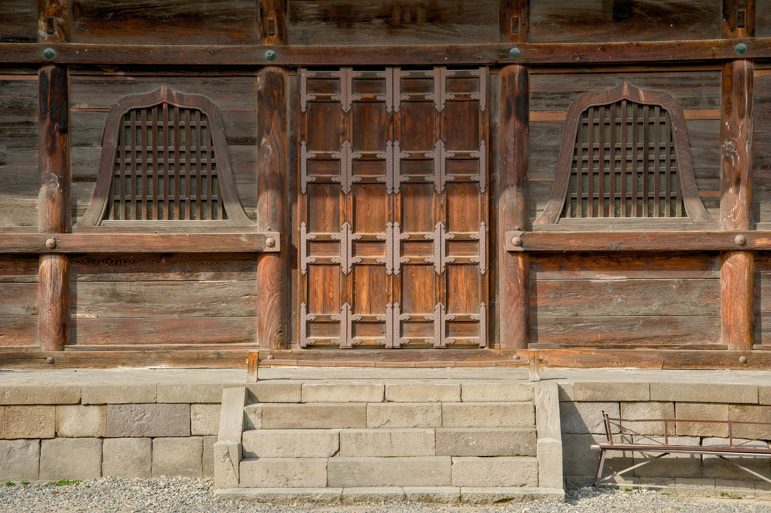 TEMPLE WINDOWS.jpg
