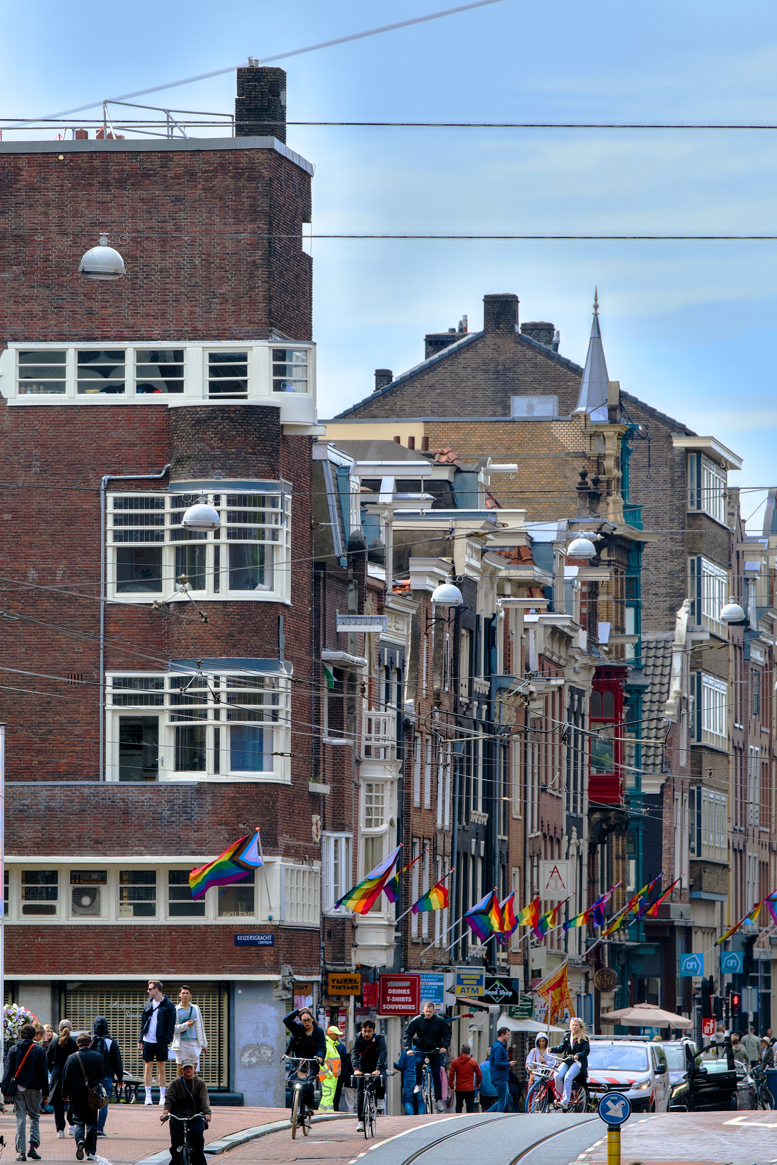 PRIDESTREET.jpg