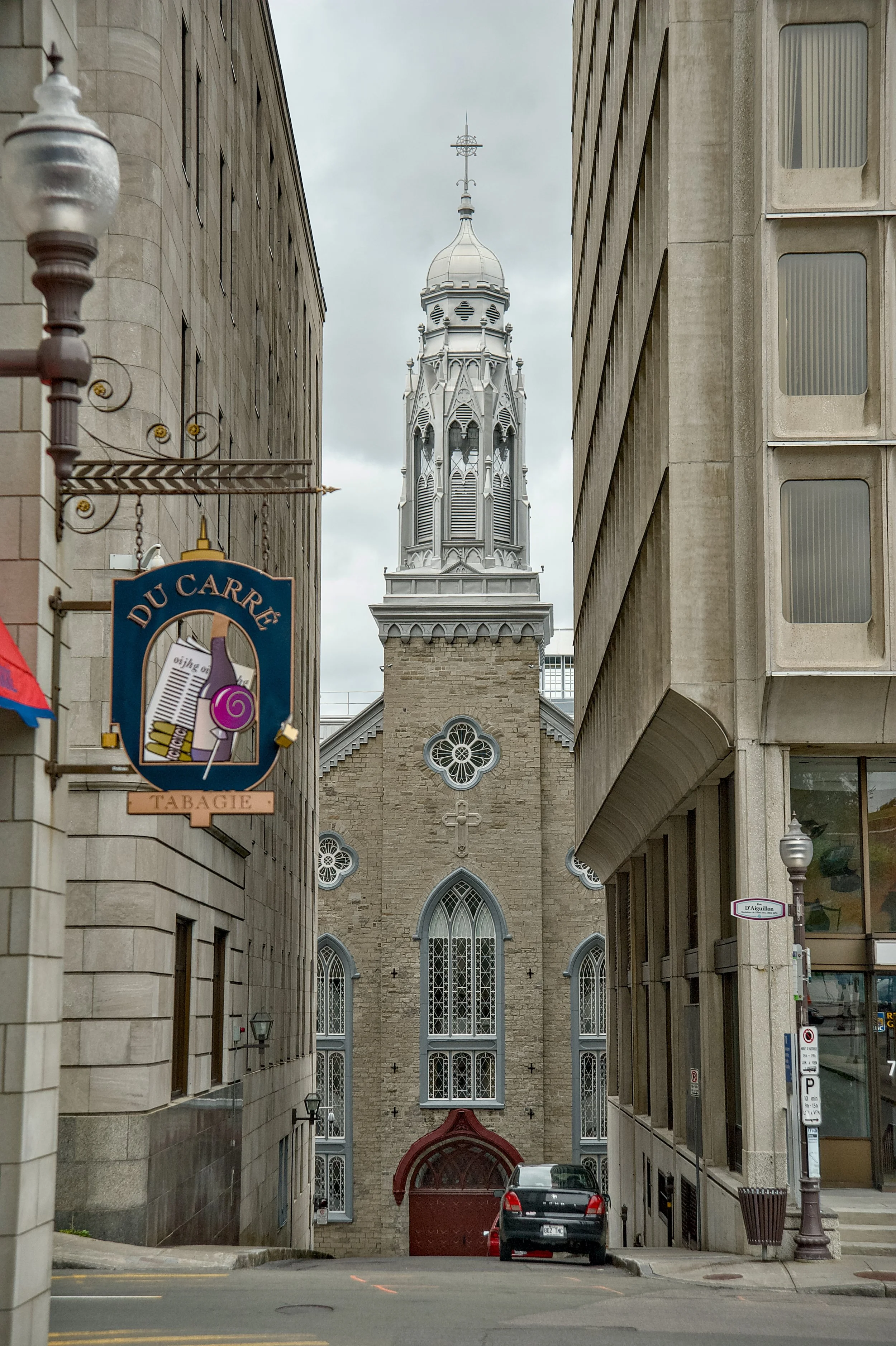 QUEBECSTREET.jpg