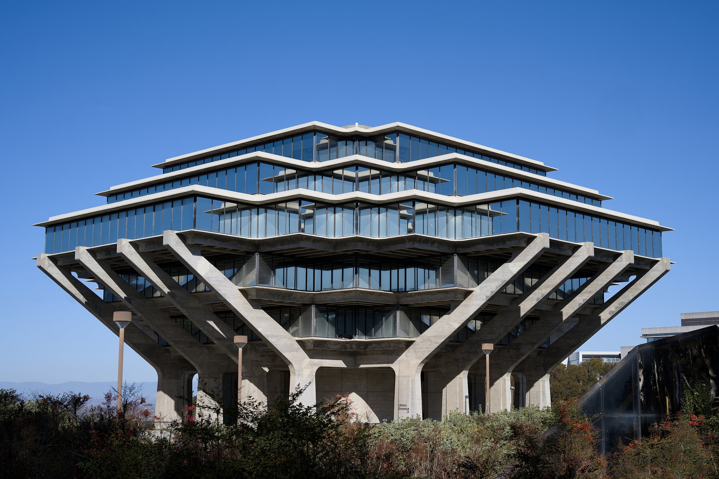 SAN DIEGO GEISEL.jpg
