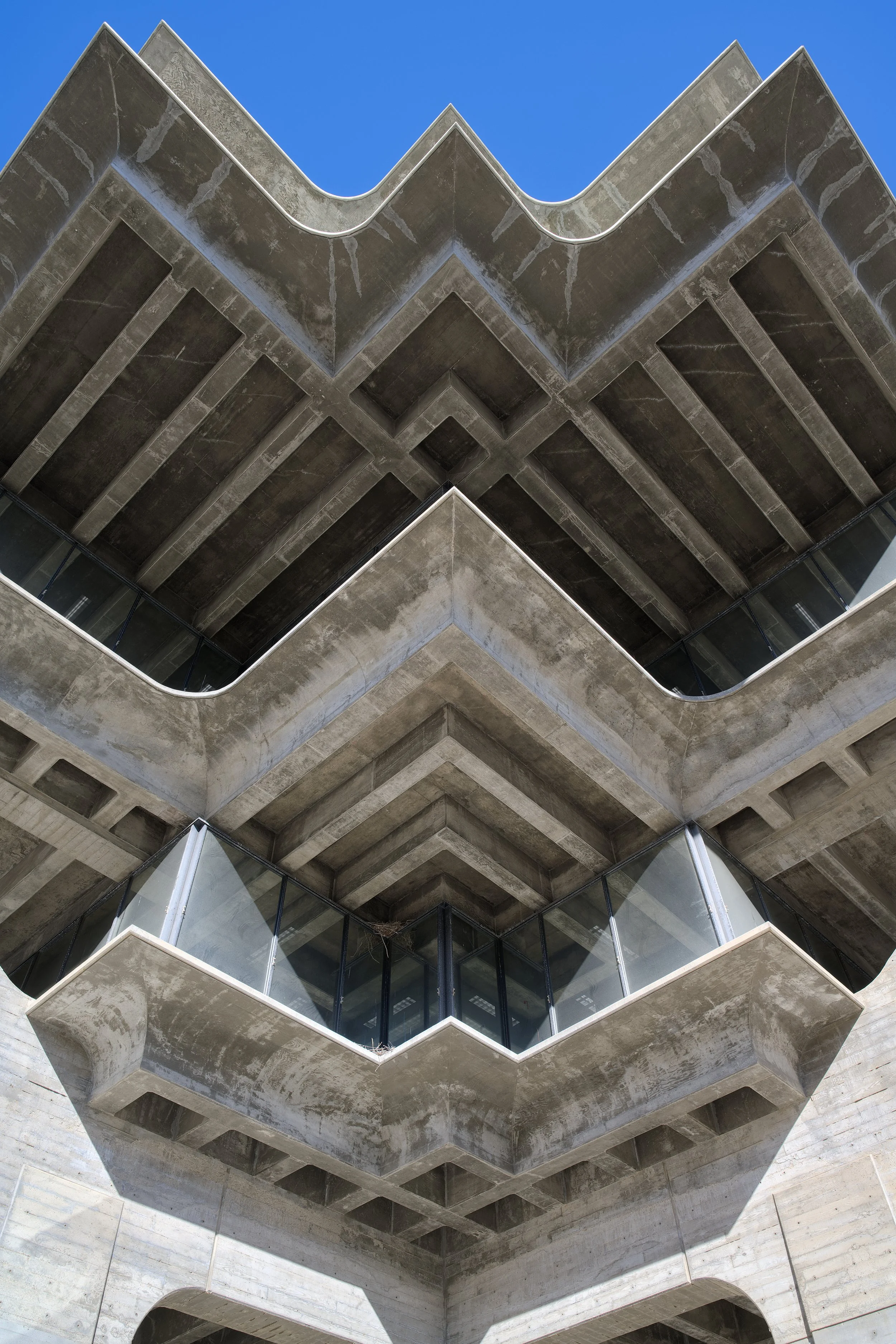 GEISEL DETAIL.jpg