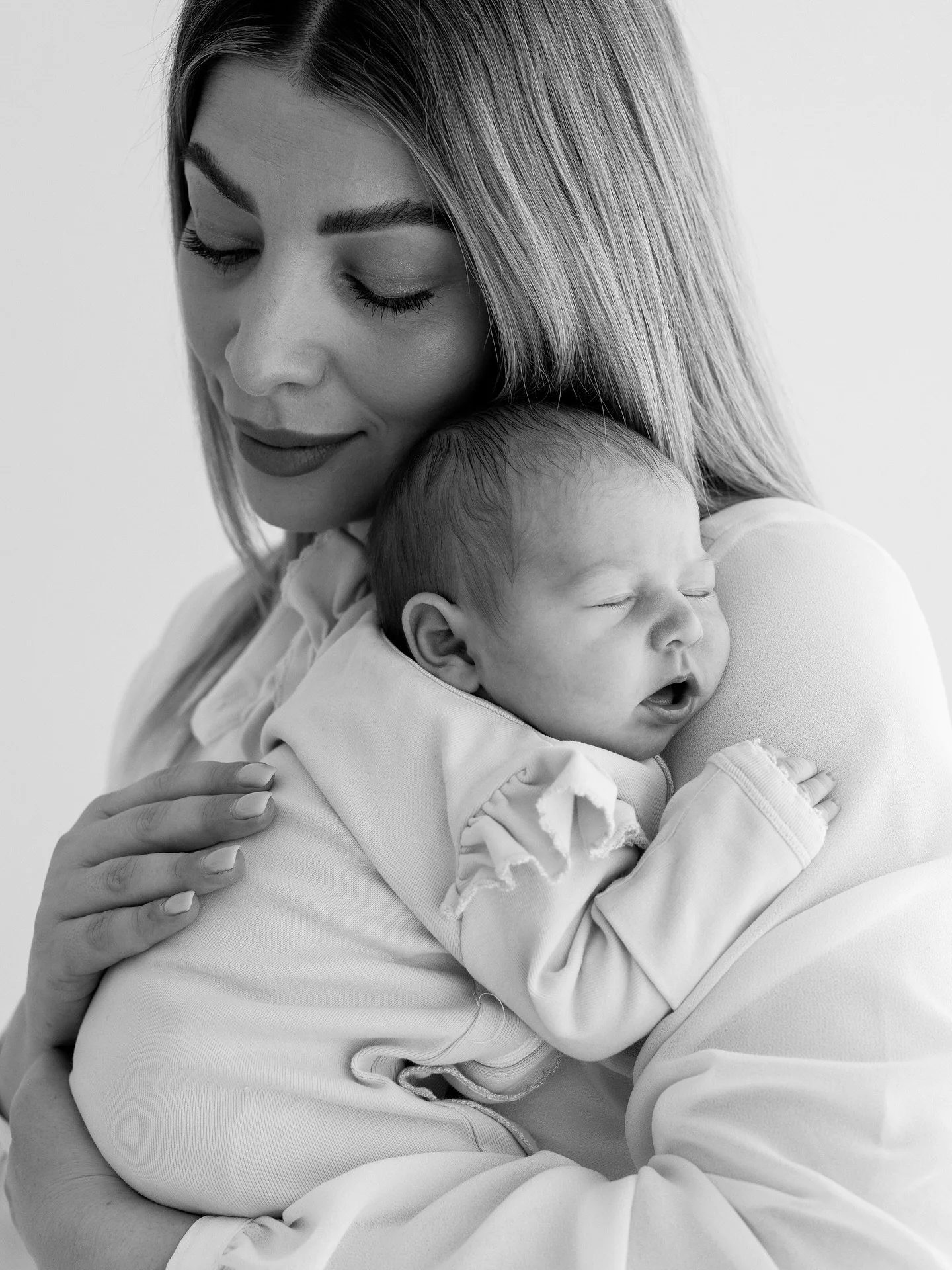 Sweet little Sophia and her beautiful mama @natalie_m_martin