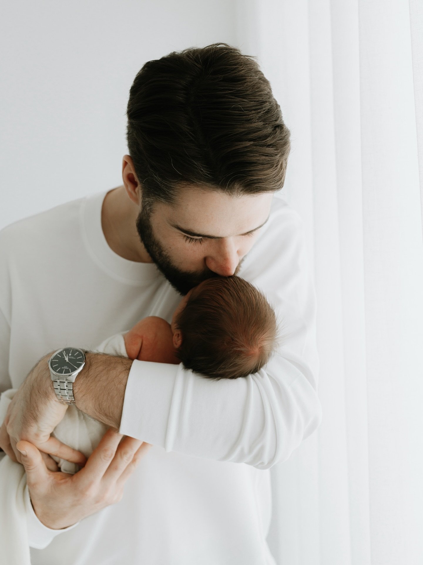 A little throwback to Alex and his beautiful parents whilst I get my way through editing galleries during the (almost) silly season 🧑&zwj;🎄