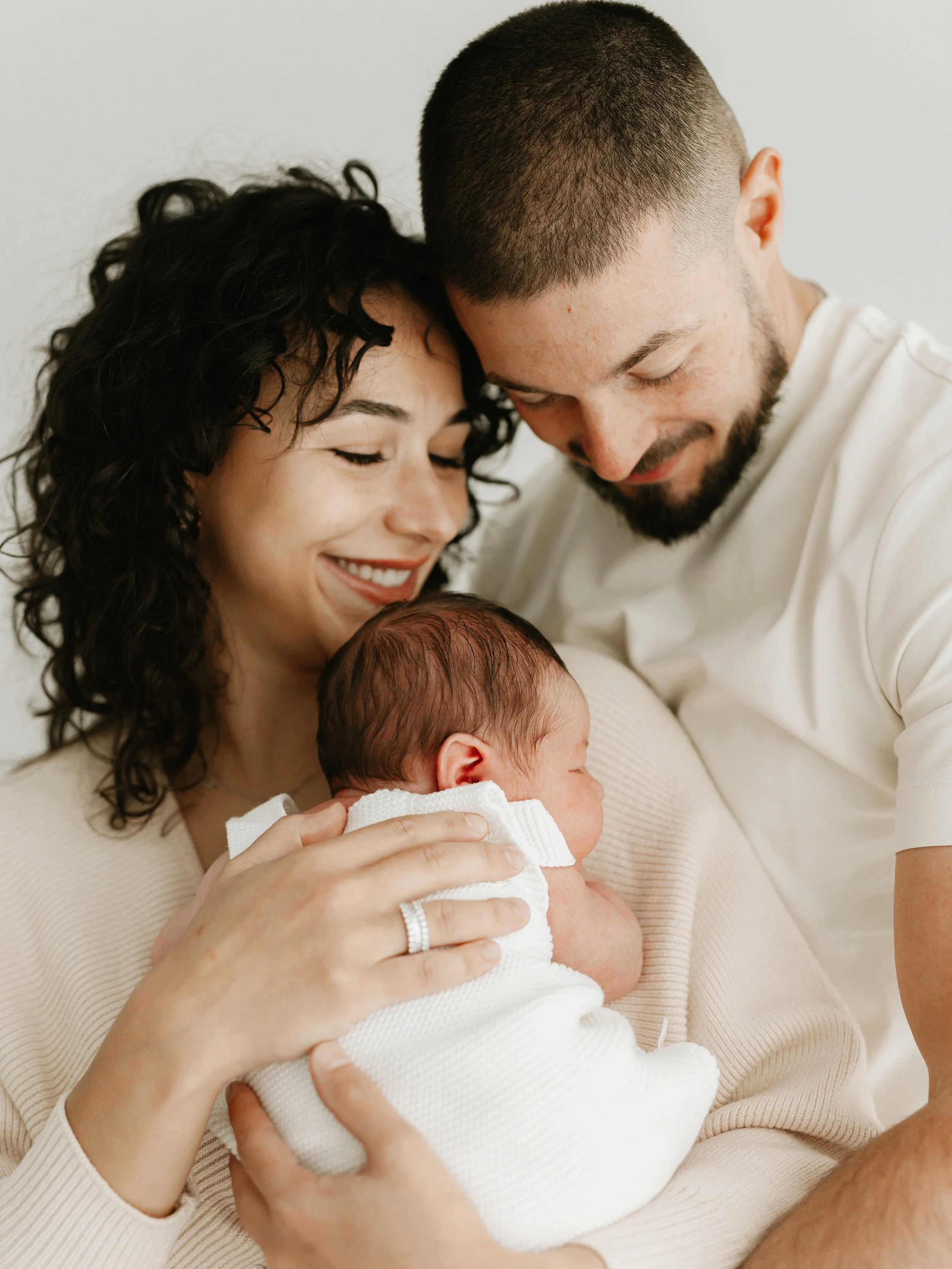 The most magical morning with these 5 &mdash; I was lucky enough to capture Lewis as a newborn, a little branding shoot for Paige: @doula_tranquilbirth &amp; then a maternity shoot before they welcomed baby Arthur, who I got to meet today at just 6 d