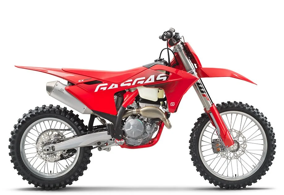 PHO_BIKE_90_RE_GASGAS-EX-250F-MY24-90-right_#SALL_#AEPI_#V1.jpg