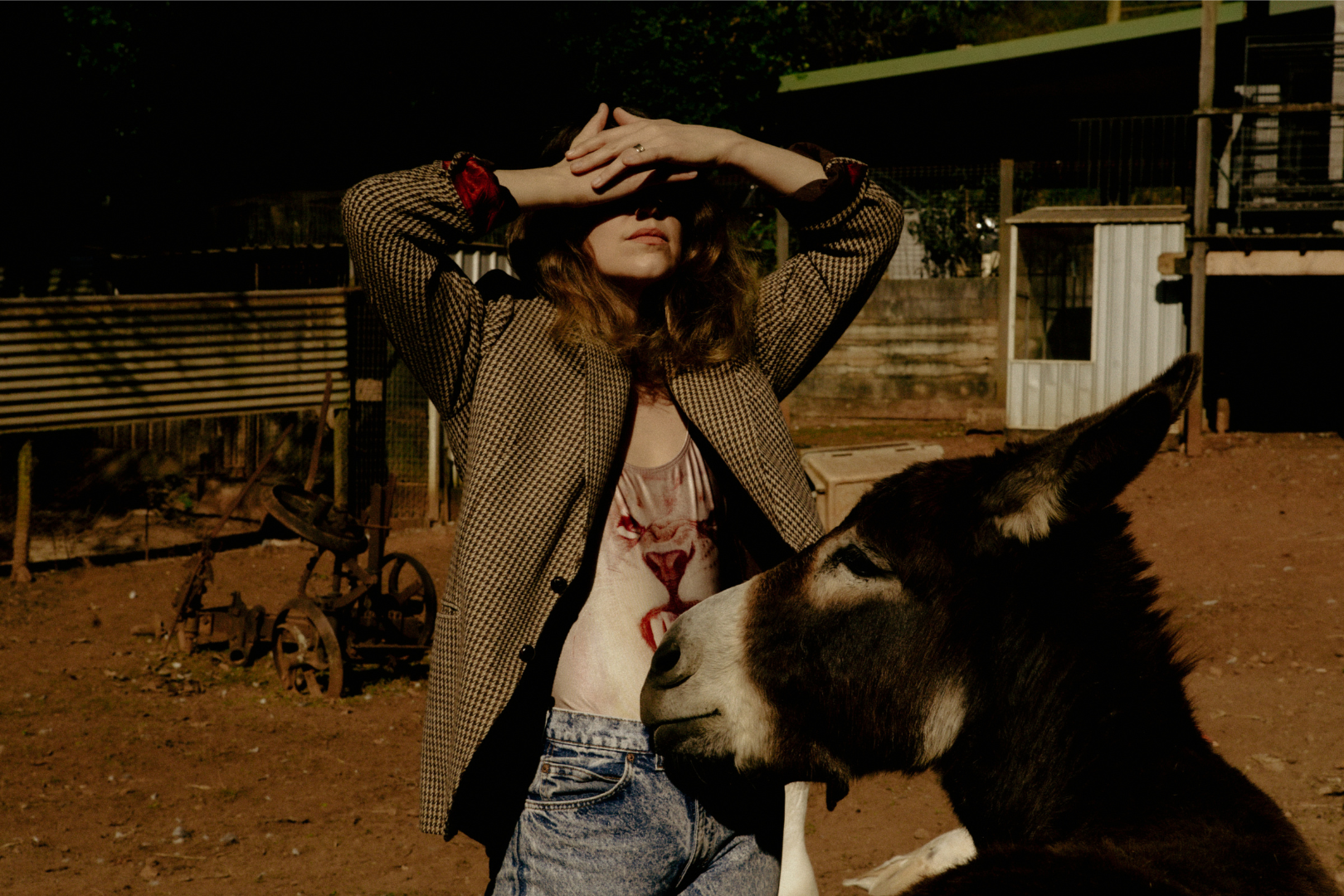 NEW SINGLE: Emily Lubitz 'Don't Worry You Got Time' + Video 