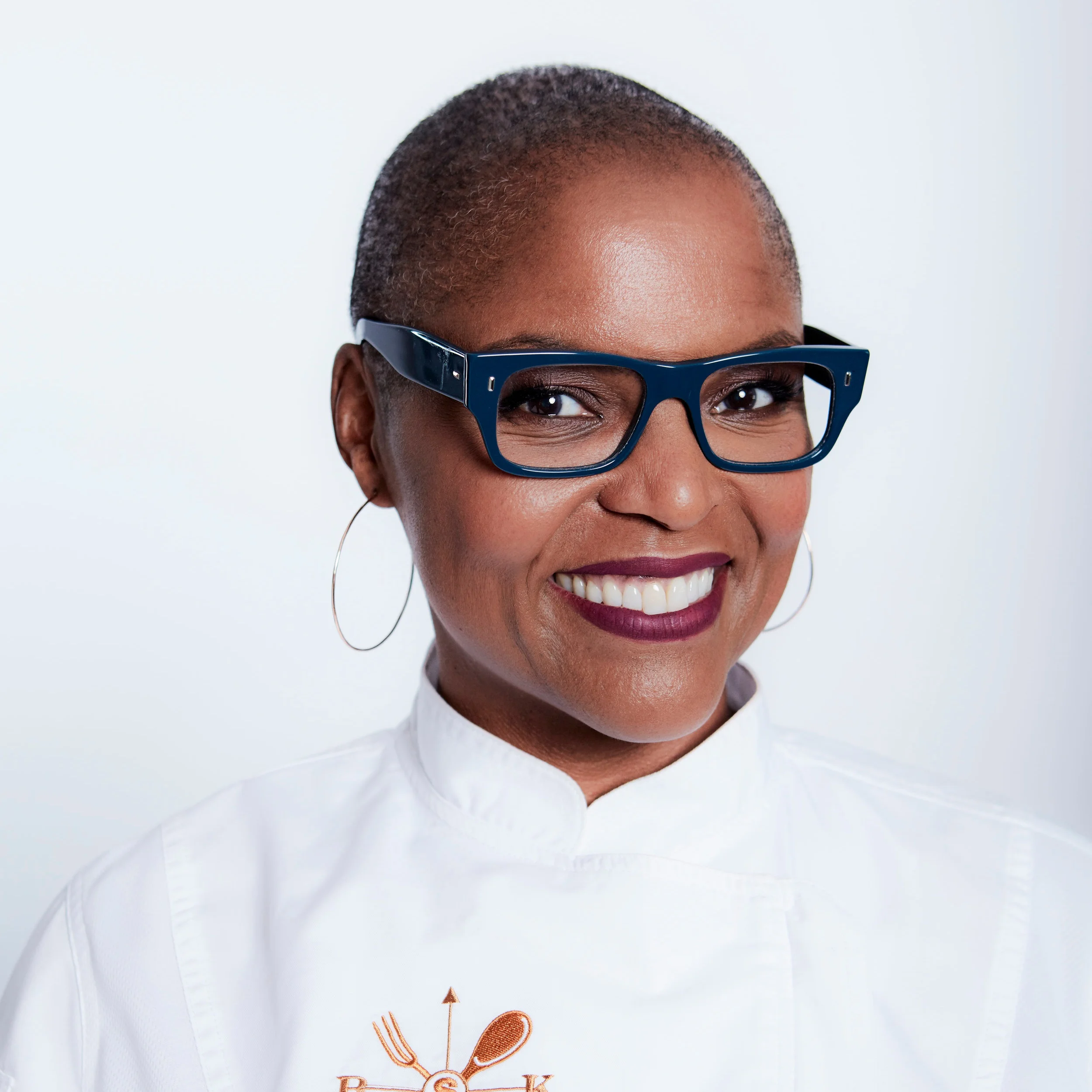 TanyaHolland+headshot+2017.jpg