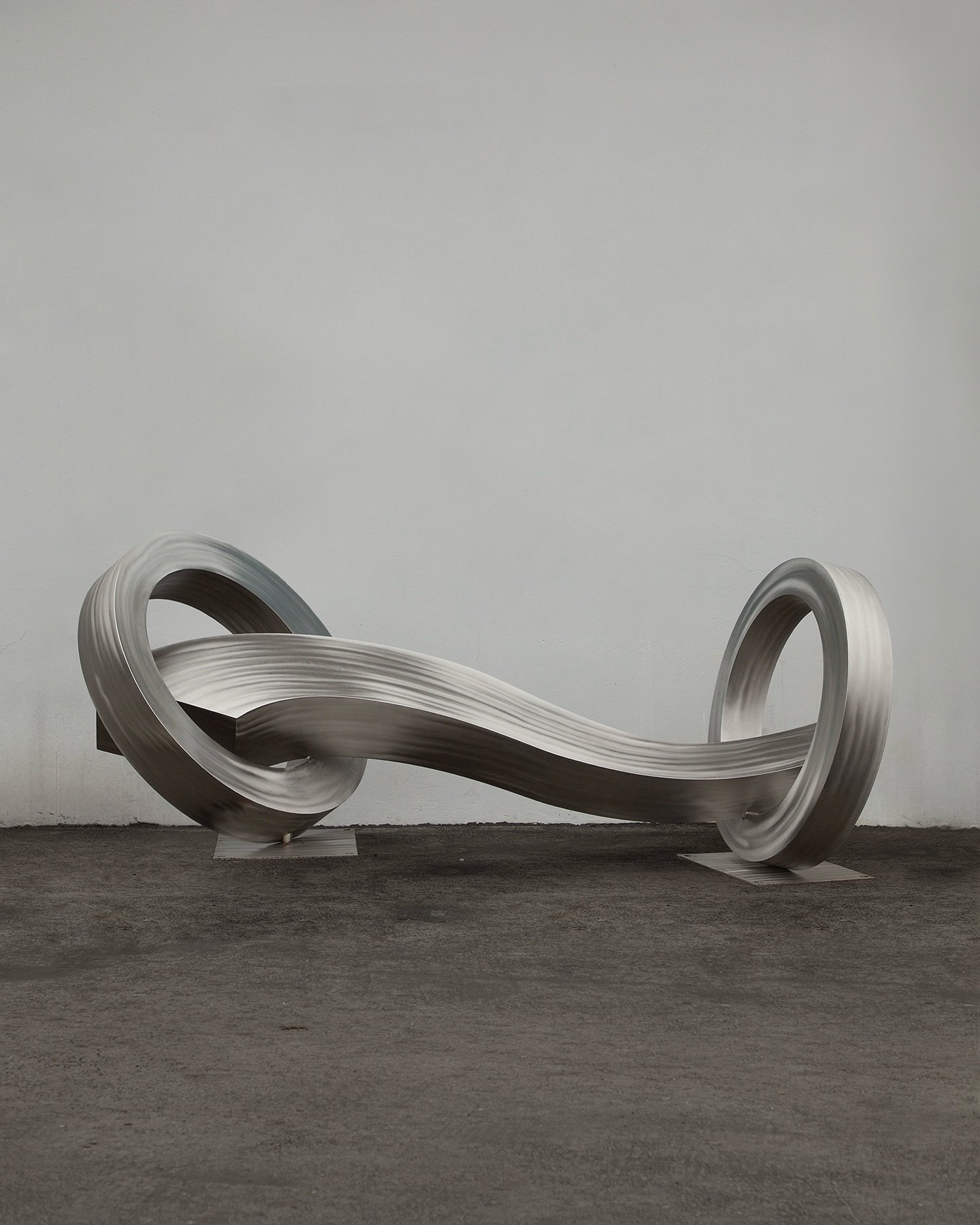 Newly completed! A 9&rsquo;-0&rdquo;L x 3&rsquo;-0&rdquo;H stainless steel sculpture for Brad Howe @bradhowestudio 
.
.
.
.
.
.
.
.
.
.
.
.
.
.
.
.
.
.
.
.
#stainlesssteel #metalfab #metalfabrication #bradhowe #gadartandfabrication #contemporarysculp