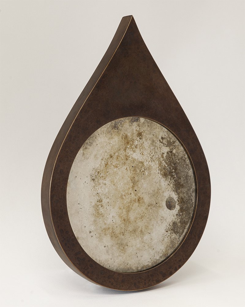  Daniella Algarate: ‘Gota’ mirror 
