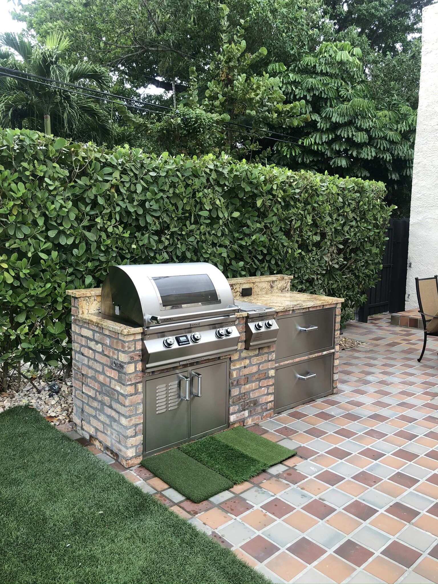 outdoor bbq kitchen designs on Miami Custom Outdoor Kitchens Superior Exteriors Custom Outdoor Kitchens Miami