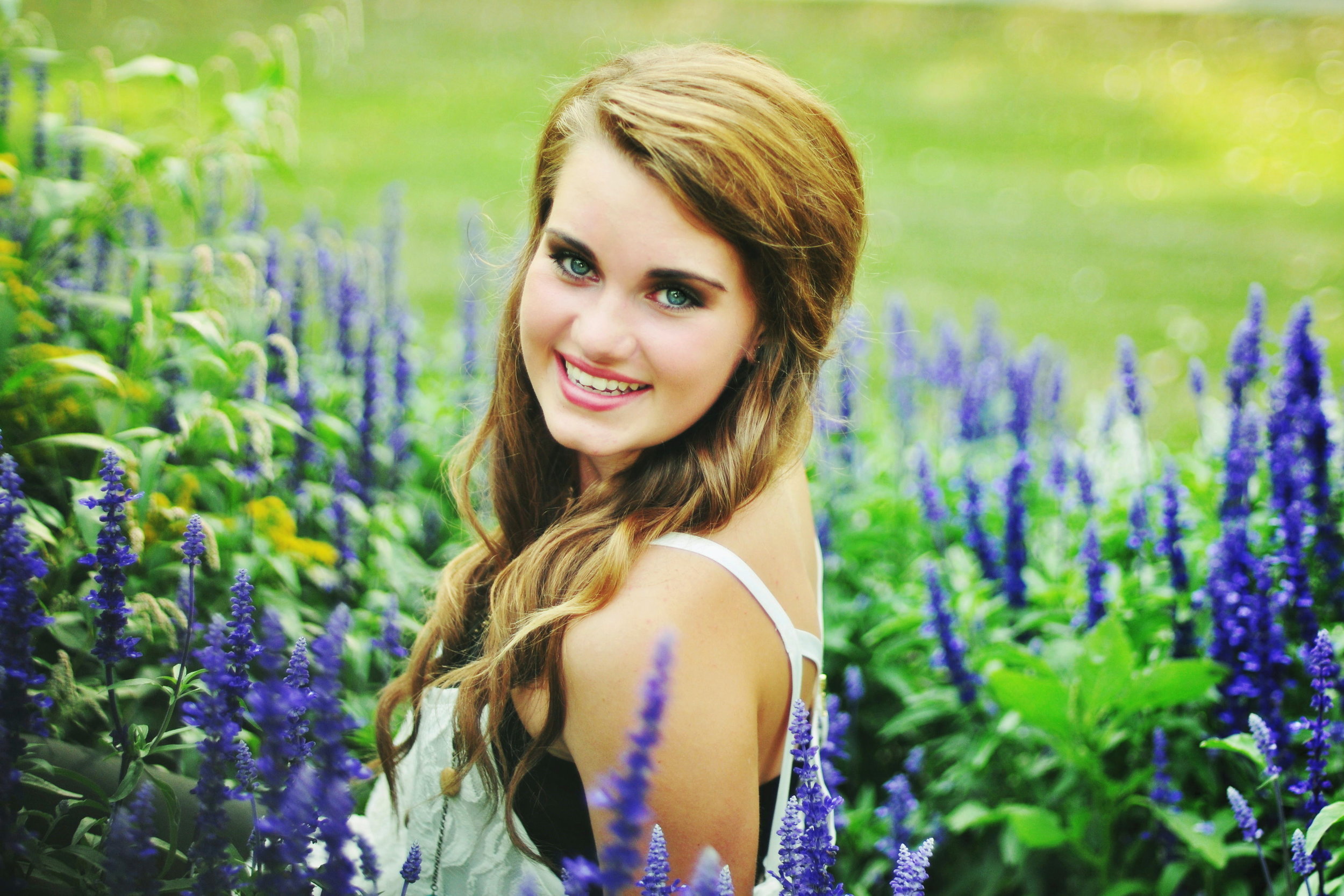 hannah---2014-senior_9646875961_o.jpg