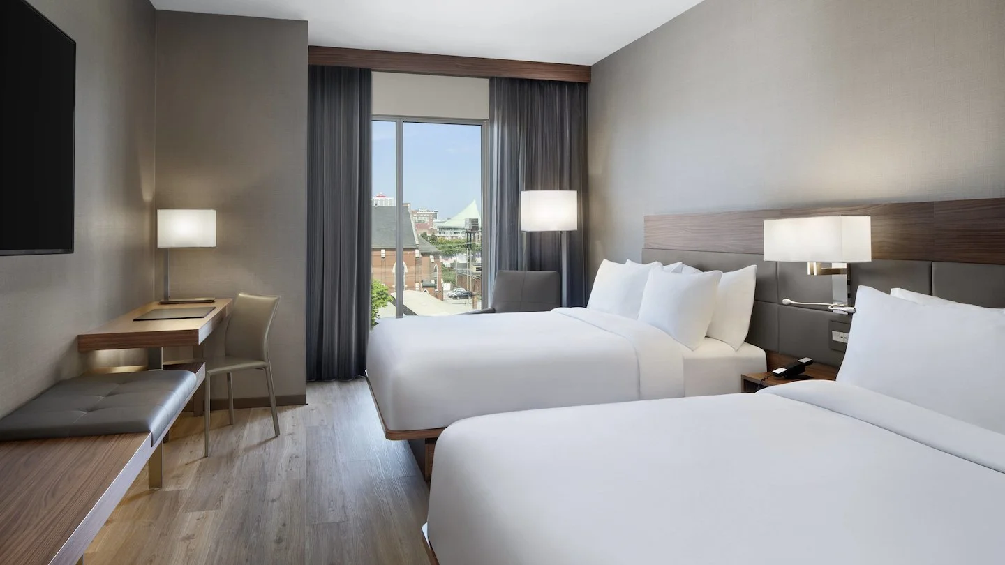 sdfac-room-0016-hor-wide.jpg