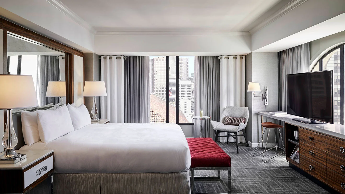 sfojw-suite-0117-hor-wide.jpg