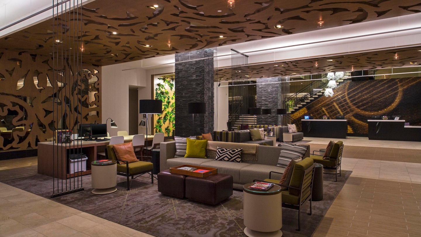 auswi-lobby-seating-4849-hor-wide.jpg