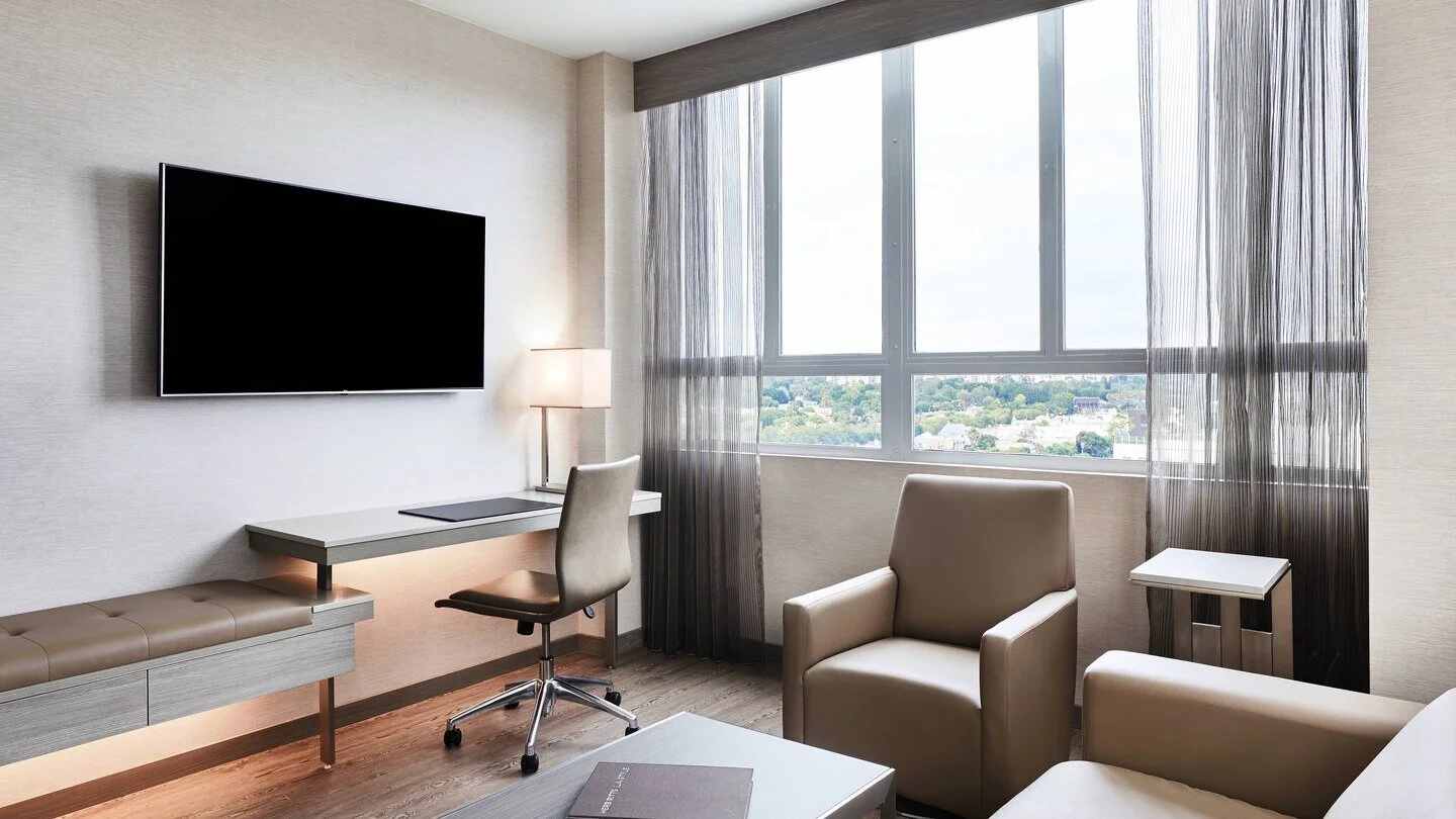 laxab-suite-5929-hor-wide.jpg