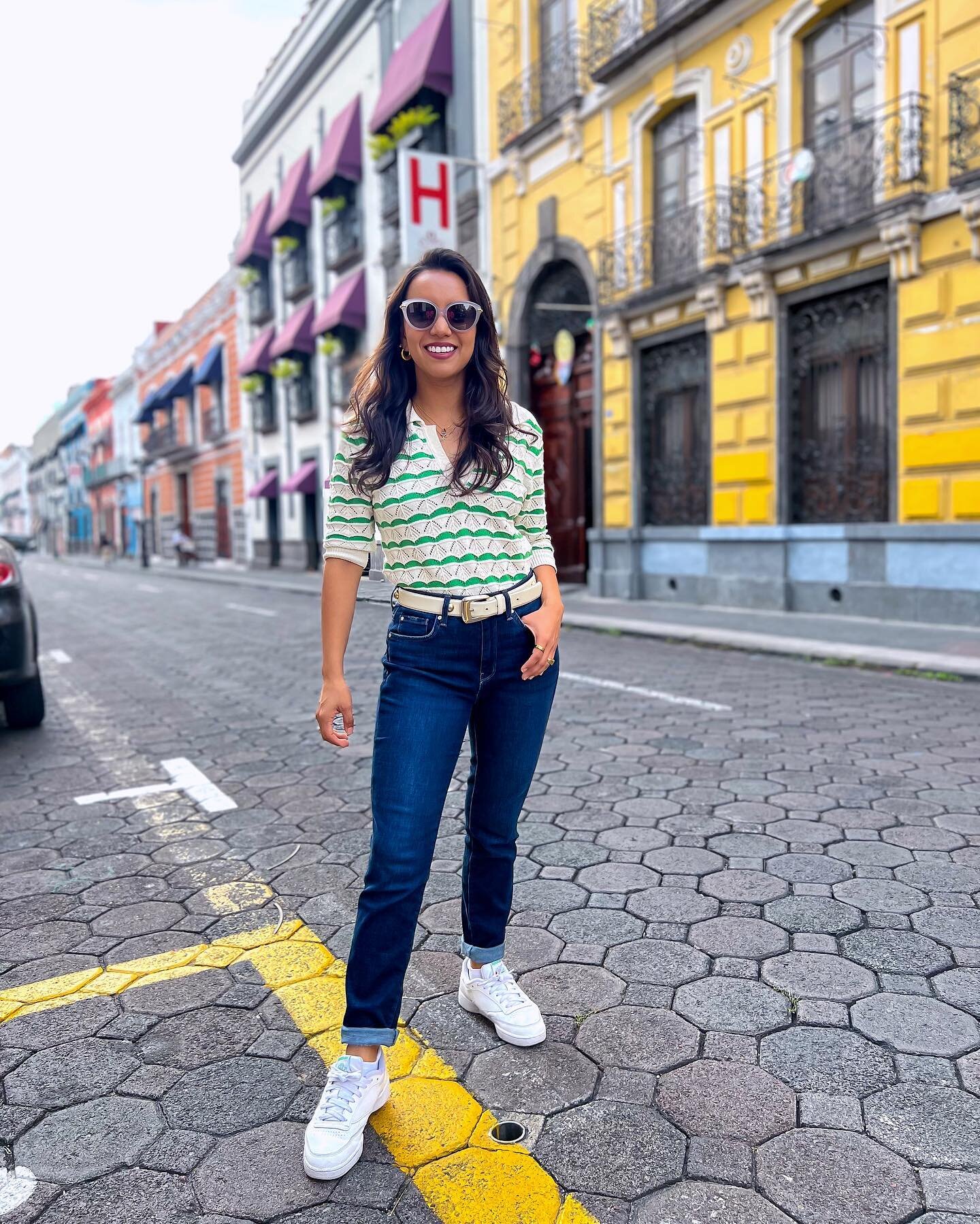 Shout out to the best travel companion for my mexican adventures: @mavijeans 🇲🇽✌🏽 Easy to mix and match with any other piece in my suitcase that even packing turns smoother! 🧳 #FashionTopic 
&bull;
&bull;
&bull;
&bull;
#moveinmavi #MaviAllBlue #s