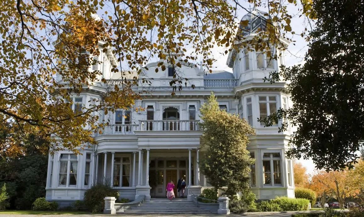 Mcleans Mansion