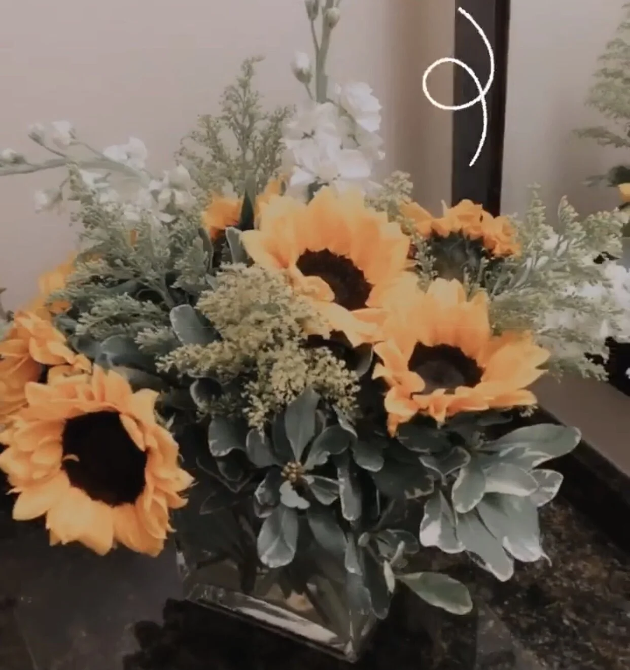 4A6EE9D7-CE07-4DD1-A598-AD59D7596772